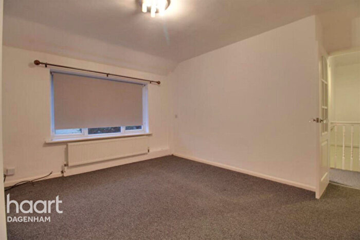 1 Bedroom Maisonette To Rent In Northfield Gardens, Dagenham, RM9