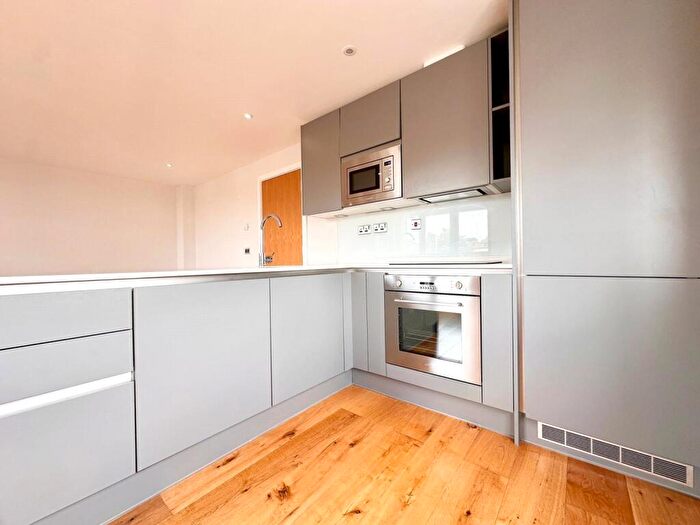 2 Bedroom Apartment To Rent In Tempus, Clifton, BS8