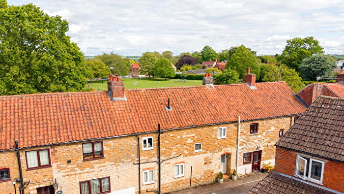3 Bedroom Cottage For Sale In Mill Row, Just Off Casthorpe Road In Barrowby, Grantham, NG32