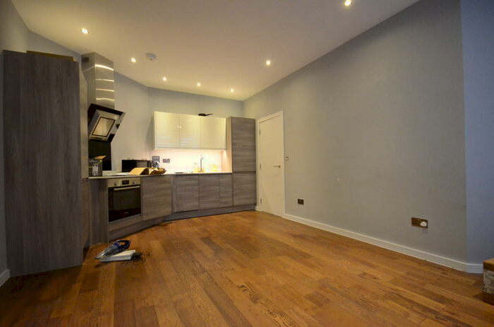 1 Bedroom Apartment To Rent In Brants Bridge, Bracknell, RG12