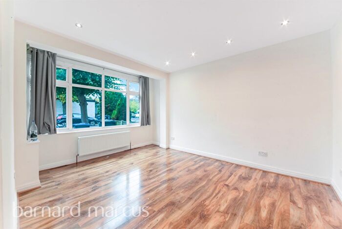 4 Bedroom Property To Rent In Limes Avenue, Croydon, CR0