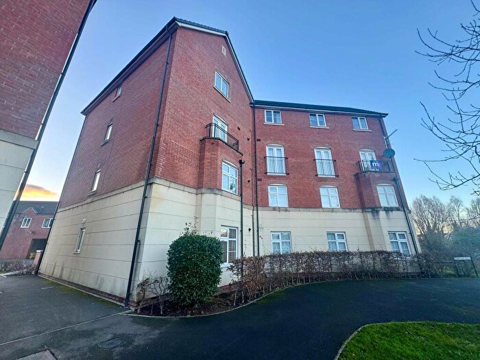 2 Bedroom Flat To Rent In Swan Crescent, Newport, NP19