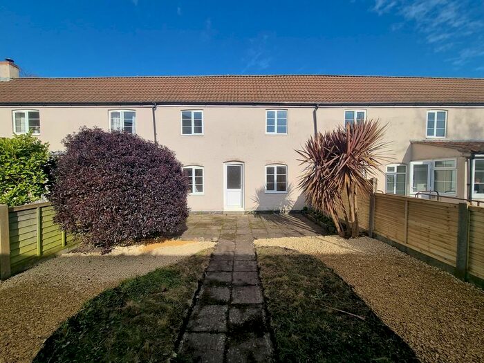 2 Bedroom Terraced House To Rent In Woodview Terrace, Nailsea, BS48