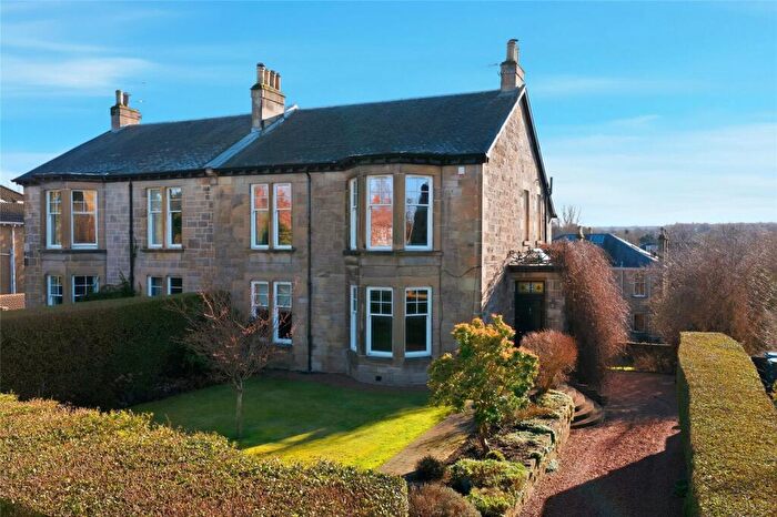 3 Bedroom Semi Detached House For Sale In Newlands Road, Glasgow, Glasgow City, G43