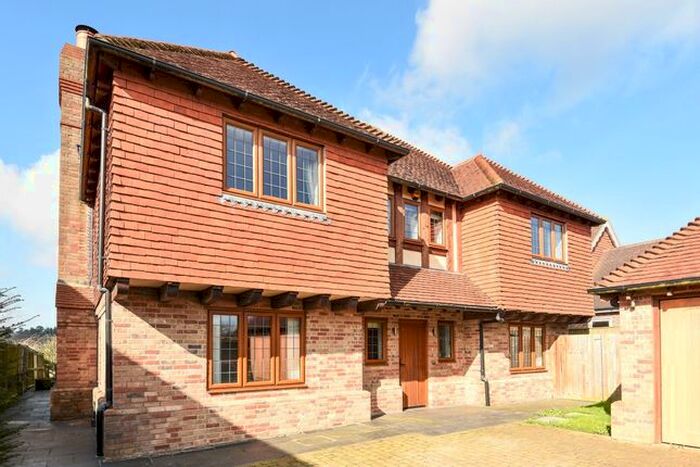 6 Bedroom Detached House To Rent In Back Lane, Cross In Hand, Heathfield, TN21