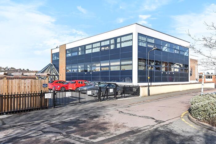 1 Bedroom Flat To Rent In The Backs, Chesham, HP5