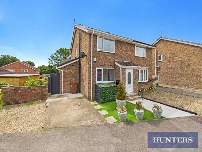 2 Bedroom Semi-Detached House For Sale In Greenways Close, Bridlington, YO16