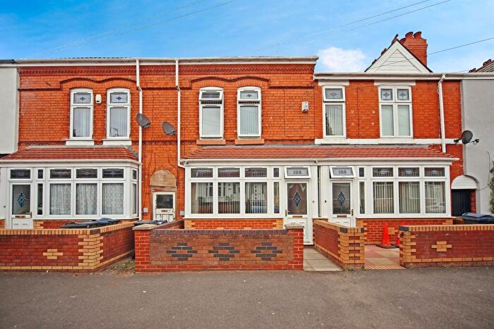 3 Bedroom Terraced House For Sale In Grove Road, Sparkhill, Birmingham, B11
