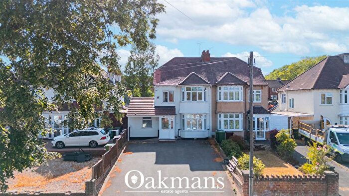 4 Bedroom Semi Detached House For Sale In Studley Road, Redditch, Worcestershire, B98