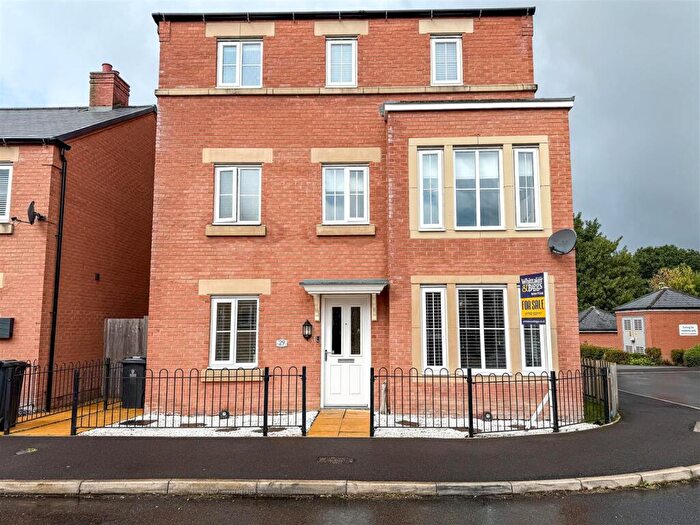 5 Bedroom House For Sale In Zurich Avenue, Biddulph, Stoke-On-Trent, ST8