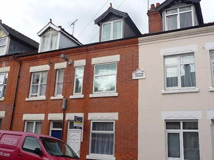 3 Bedroom Terraced House To Rent In Henton Road, Leicester, LE3