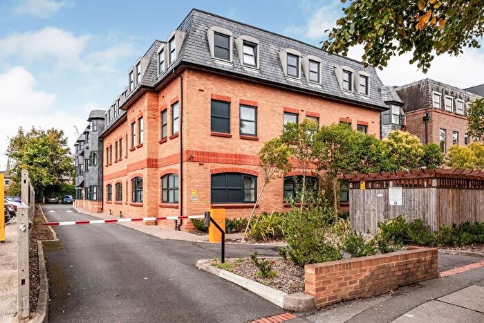 1 Bedroom Flat To Rent In The Grove, Slough, SL1