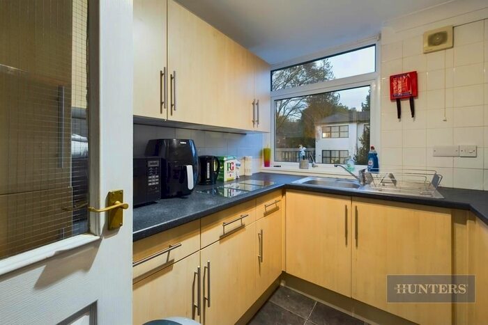 4 Bedroom Terraced House To Rent In Sparkford Close, Winchester, SO22