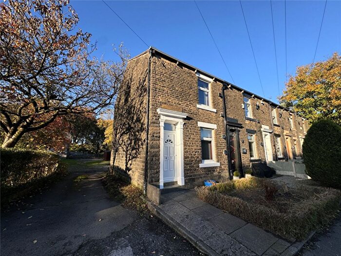 2 Bedroom Terraced House To Rent In Ladyhouse Lane, Milnrow, Rochdale, Greater Manchester, OL16