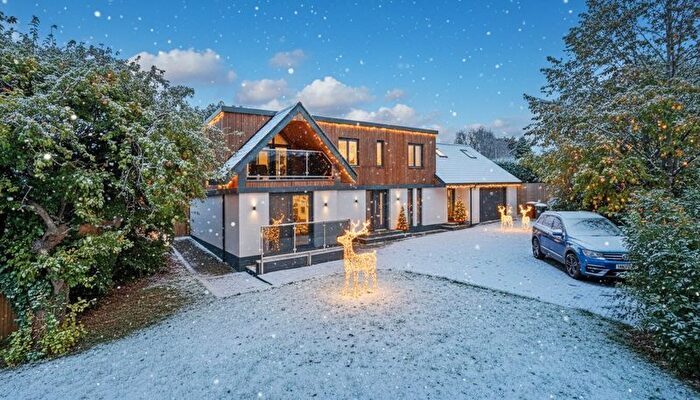 5 Bedroom Detached House For Sale In Venns Lane, Hereford, HR1