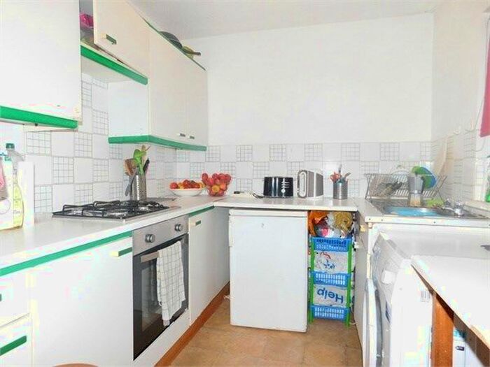 2 Bedroom Flat To Rent In Osterley Park View Road, Hanwell, London W7