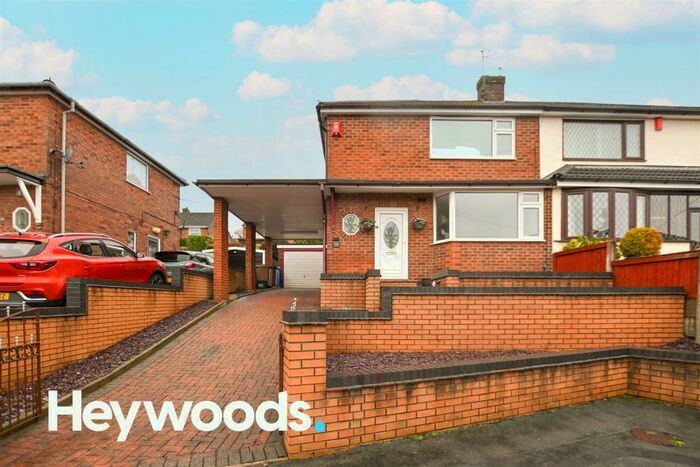 2 Bedroom Semi-Detached House To Rent In Greenside Avenue, Stockton Brook, Stoke-On-Trent, ST9
