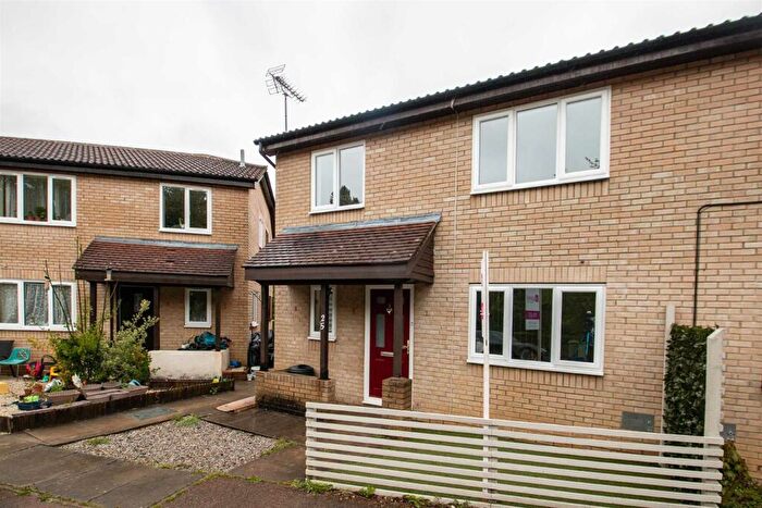 2 Bedroom Terraced House To Rent In Browns Wood, MK7