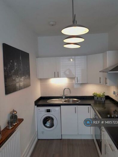 1 Bedroom Flat To Rent In Walker Road, Aberdeen, AB11