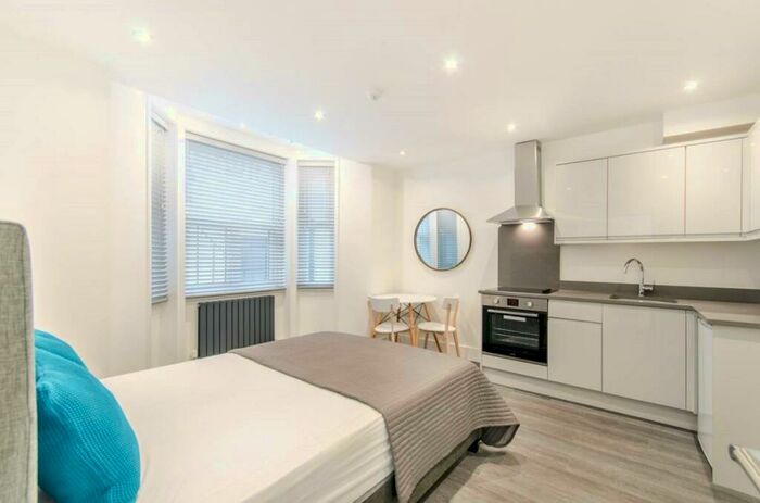 Flat To Rent In Finborough Road, Chelsea, SW10