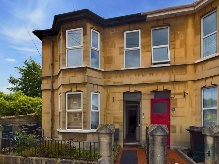 1 Bedroom Flat To Rent In Victoria Road, Bath, BA2