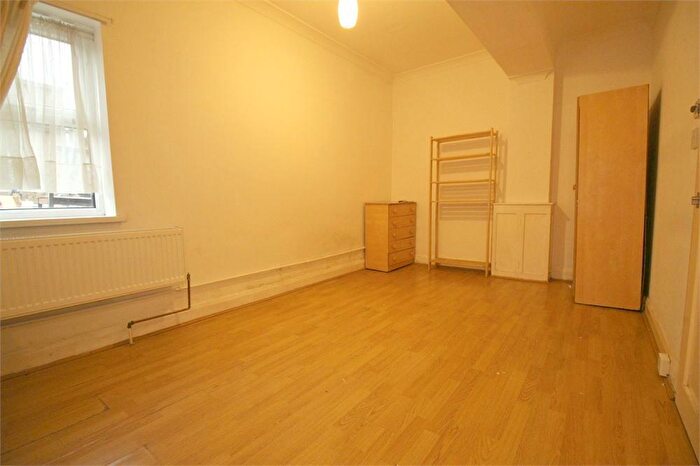 Studio To Rent In West End Lane, West Hampstead, NW6