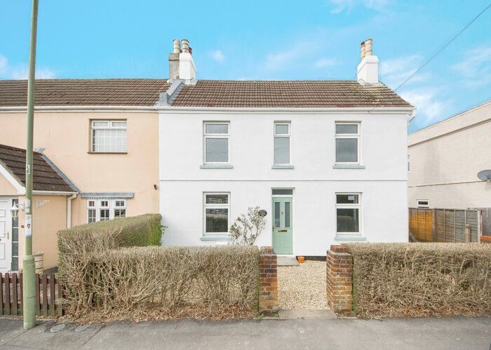 2 Bedroom Semi-Detached House To Rent In Osborne Road, Southampton, SO31