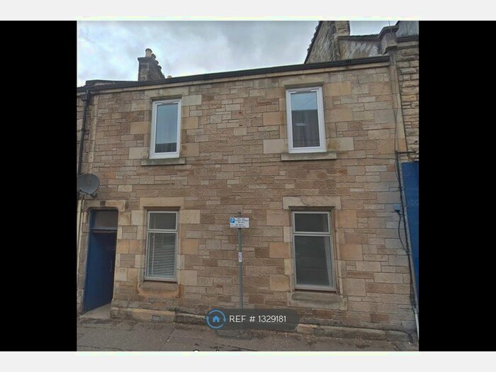 2 Bedroom Flat To Rent In Commercial Street, Kirkcaldy, KY1