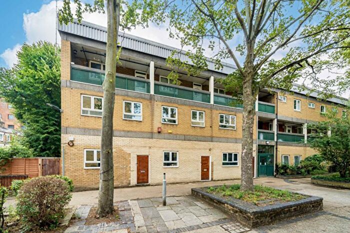 1 Bedroom Flat To Rent In Camden Street, Camden, NW1