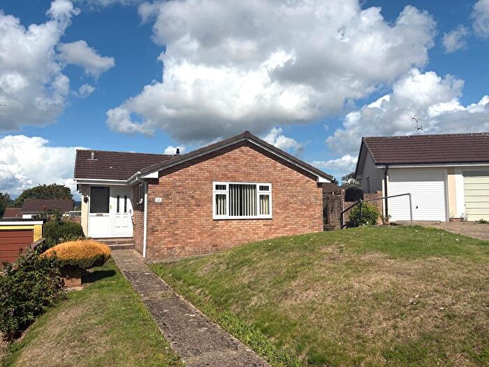 3 Bedroom Detached Bungalow For Sale In Haydons Park, Honiton, EX14
