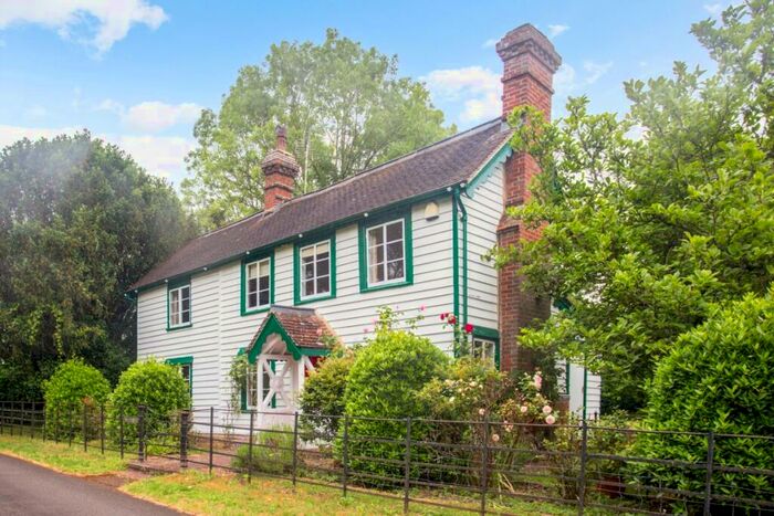4 Bedroom Detached House To Rent In Loxwood Road, Horsham, RH12