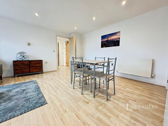 1 Bedroom Apartment To Rent In Boulevard House, BN1
