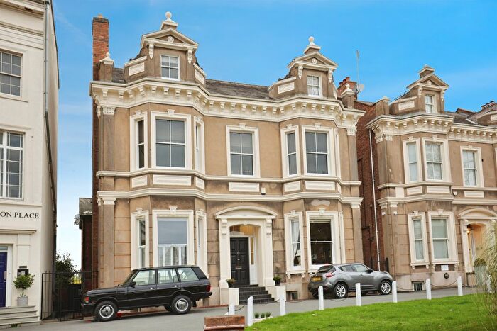 1 Bedroom Flat For Sale In Clarendon Place, Leamington Spa, CV32
