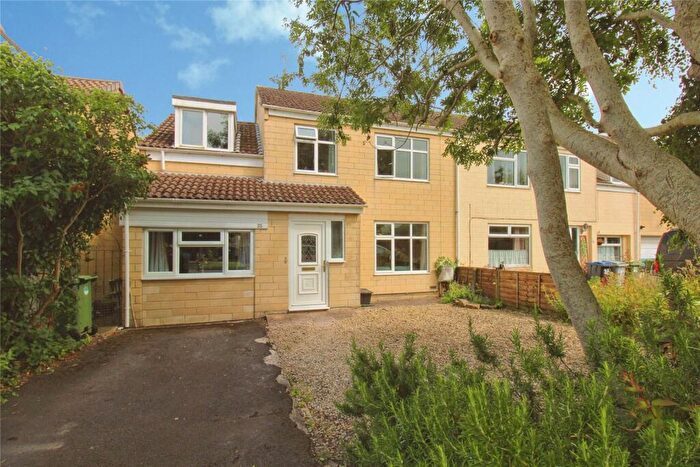 4 Bedroom Semi Detached House For Sale In Southfield, Southwick, BA14
