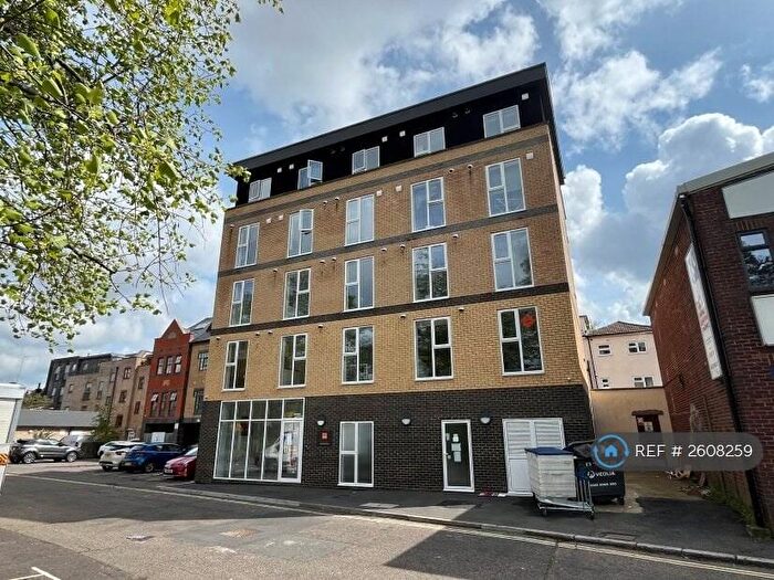 Studio To Rent In Southampton, Southampton, SO14