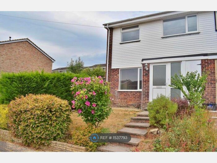 3 Bedroom End Of Terrace House To Rent In Porteous Crescent, Chandler's Ford, Eastleigh, SO53
