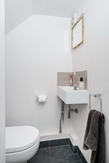 4 Bedroom Terraced House To Rent In Arragon Gardens, London, SW16