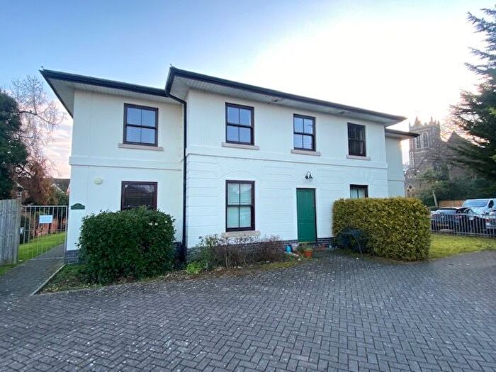 1 Bedroom Flat To Rent In Church Road, Malvern, WR14