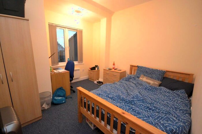 1 Bedroom House To Rent In Gloucester Road, Bristol, BS7