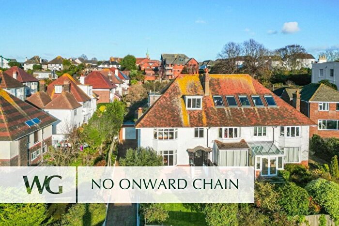 5 Bedroom Semi-Detached House For Sale In Exmouth, Devon, EX8