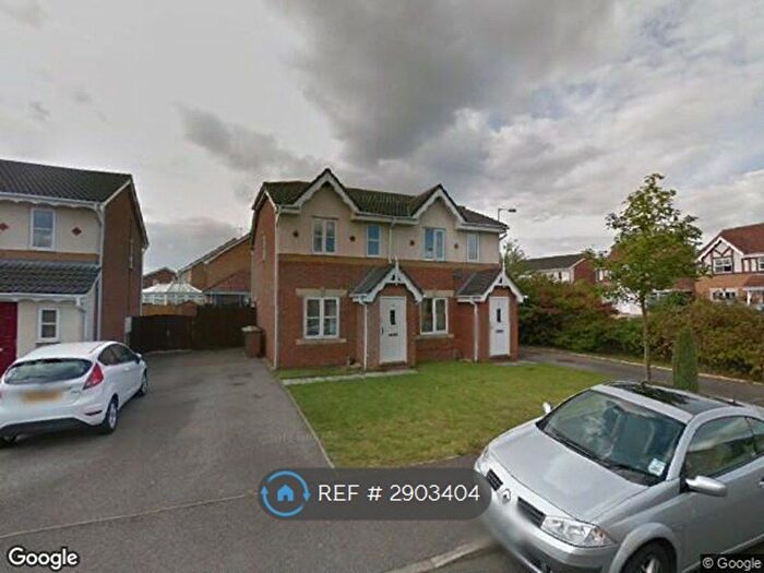 2 Bedroom Semi-detached House To Rent In Salters Close, Bracebridge Heath, LN4