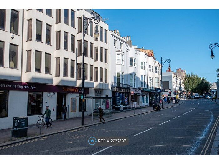 1 Bedroom Flat To Rent In Brighton And Hove, Brighton, BN1