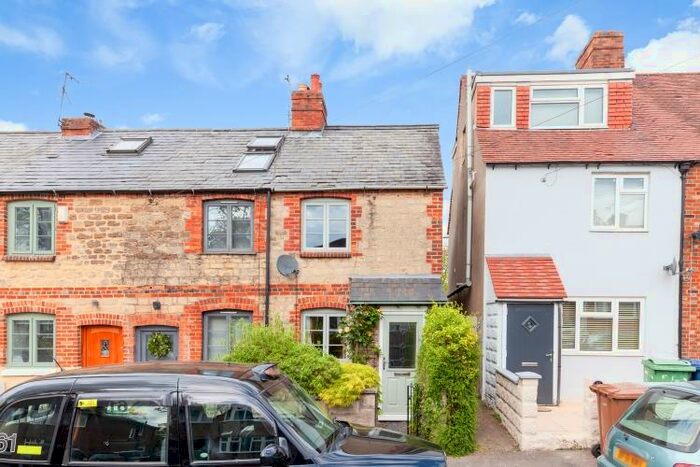 2 Bedroom End Of Terrace House To Rent In Temple Road, East Oxford, OX4