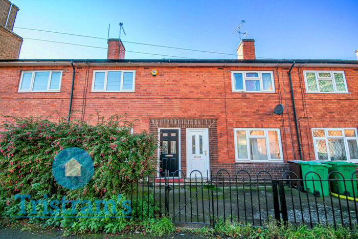 2 Bedroom Terraced House To Rent In Cliff Road, Nottingham, NG1