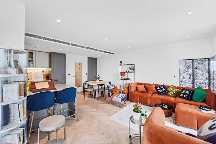 2 Bedroom Flat To Rent In Kings Tower, Bridgewater Avenue, London, SW6