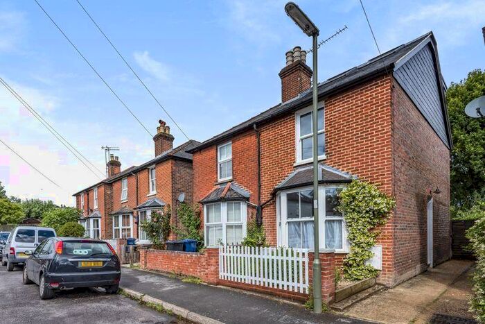 3 Bedroom Character Property To Rent In George Road, Godalming, GU7