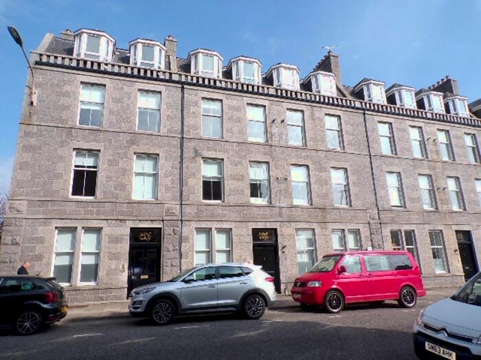 2 Bedroom Flat To Rent In Union Grove (), Third Floor, AB10