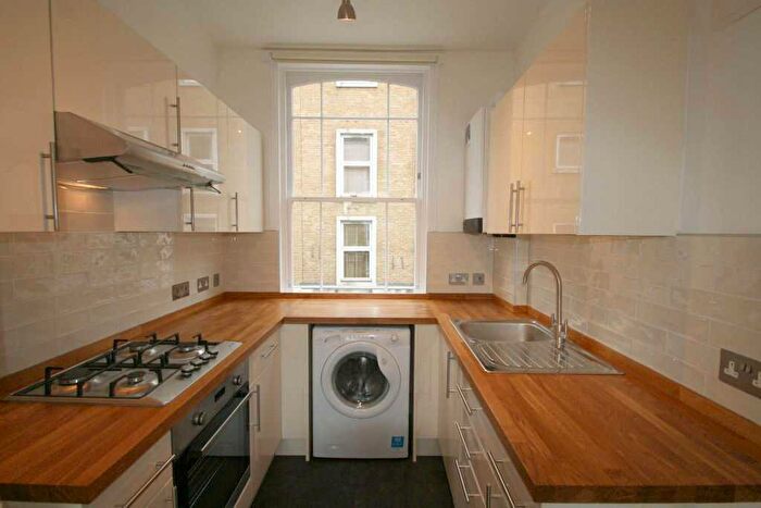 2 Bedroom Flat To Rent In Flat, / Cheshire Street, Bethnal Green, Shoreditch, E2