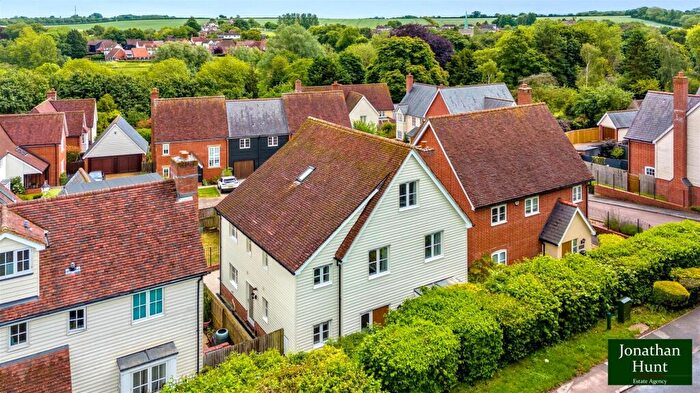 5 Bedroom Detached House For Sale In Chain Free - Braughing, SG11