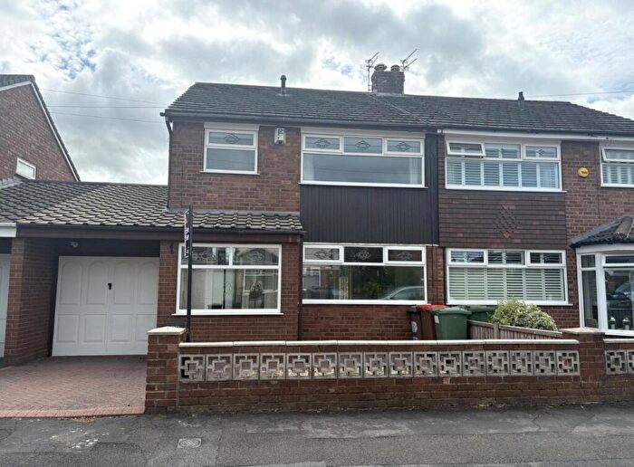 3 Bedroom Semi-Detached House For Sale In Mossdale Drive, Rainhill, Prescot, Merseyside, L35